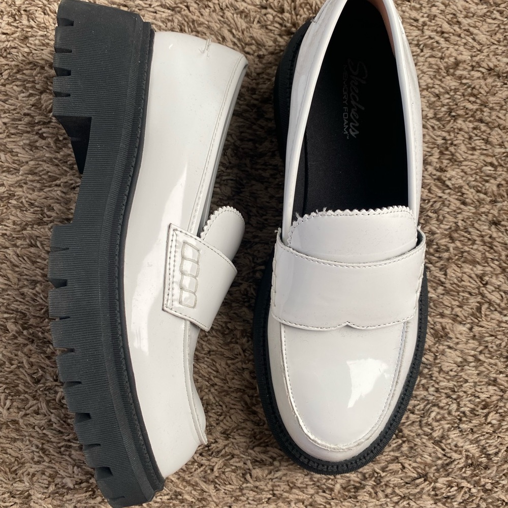 Sketchers Modern Rugged Loafer